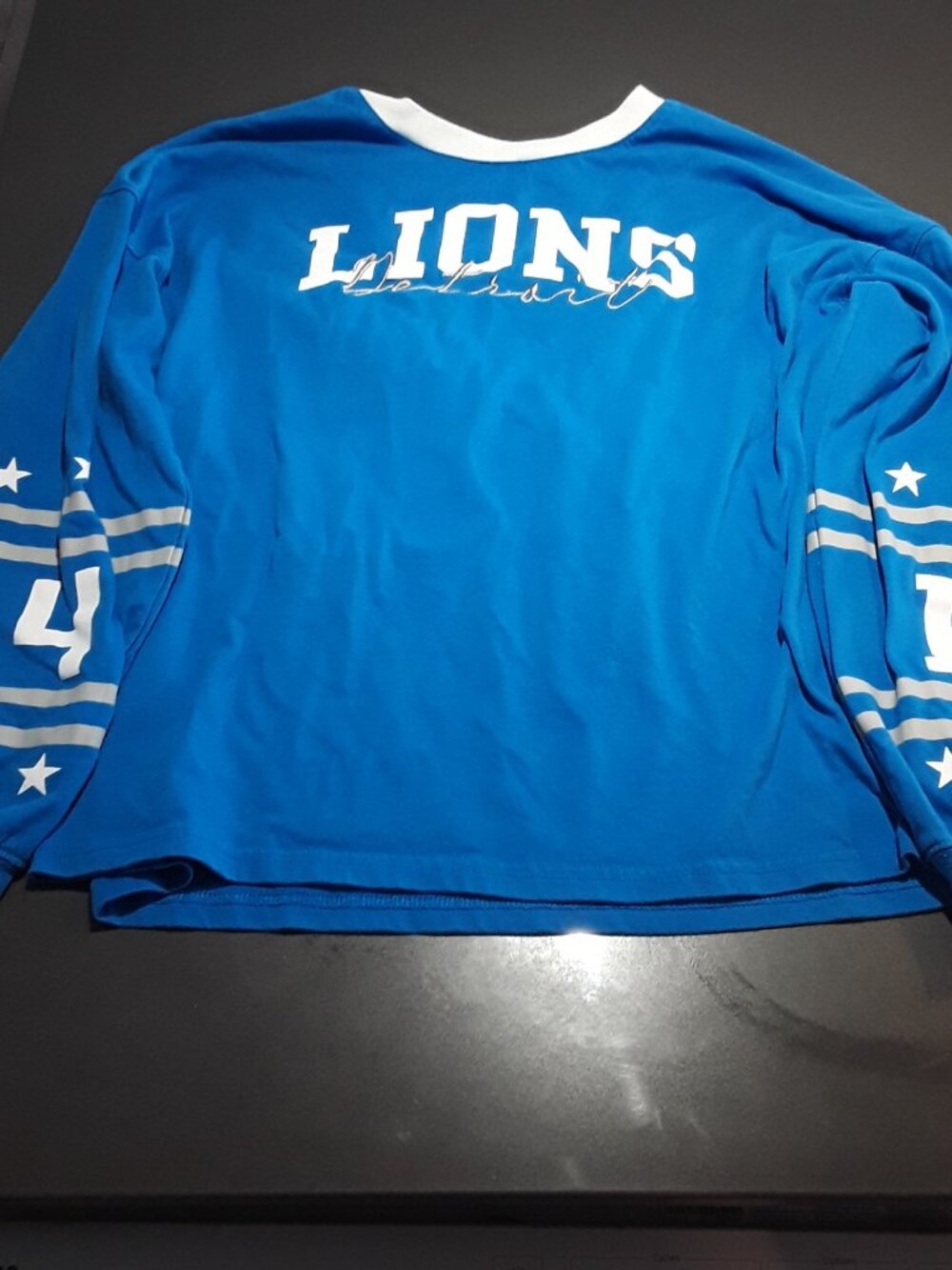 NFL Team Apparel Detroit Lions Women's Crewneck long sleeve Size Large